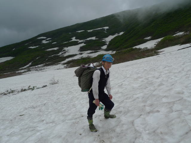 ムナカケの大雪渓にて（６月１５日）