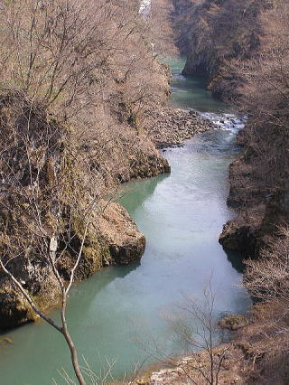 日本一の清流「梵字川渓谷」